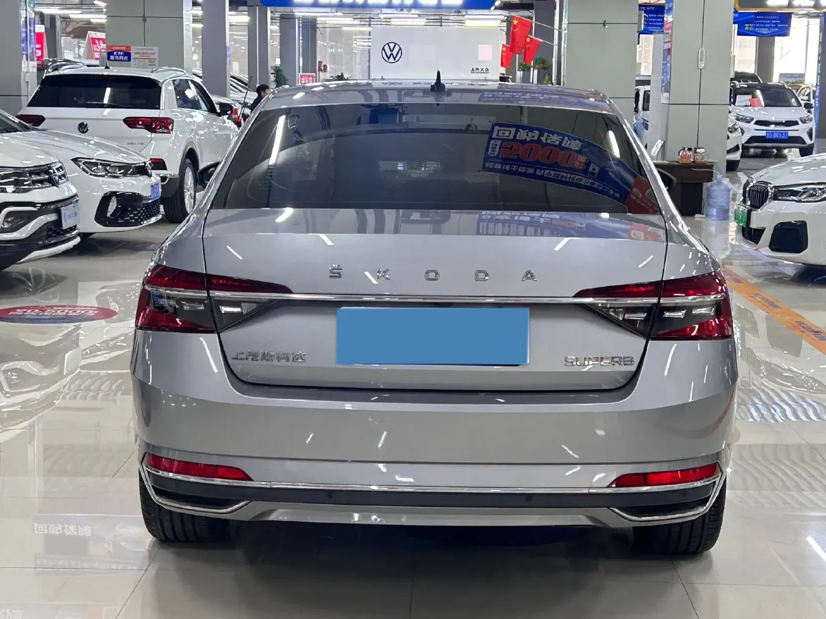2023 Skoda Superb 1.4T 150HP L4 7DCT,autocango,china used car exporter,china ev exporter,chinese used car exporter,chinese used ev exporter