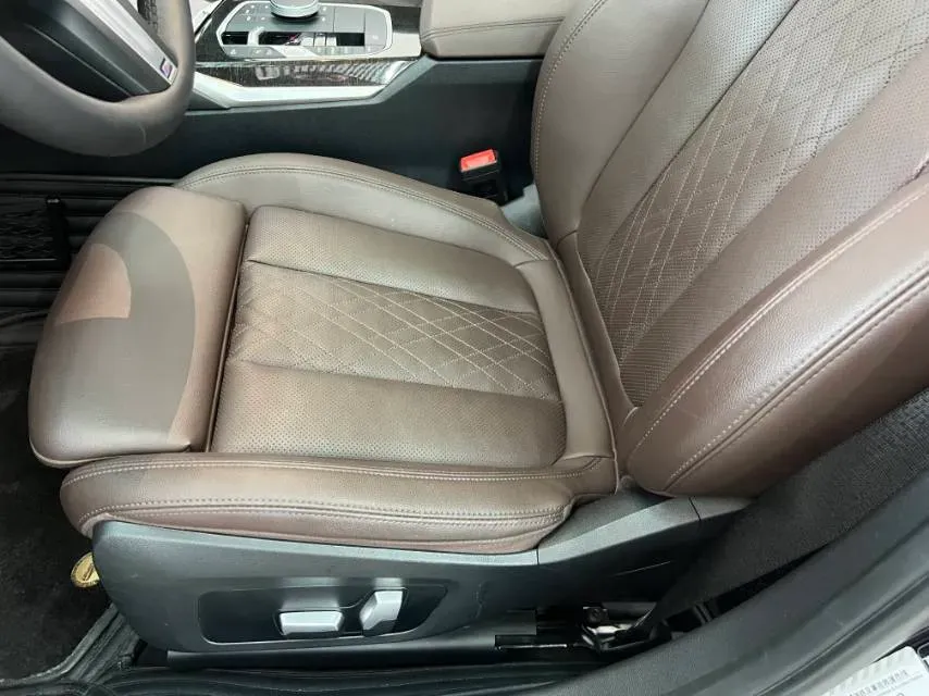 2023 BMW 3 Series 2.0T 184HP L4 8AT,autocango,china used car exporter,china ev exporter,chinese used car exporter,chinese used ev exporter