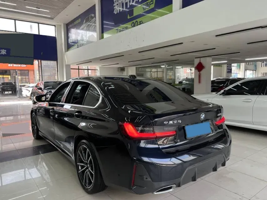 2023 BMW 3 Series 2.0T 184HP L4 8AT,autocango,china used car exporter,china ev exporter,chinese used car exporter,chinese used ev exporter