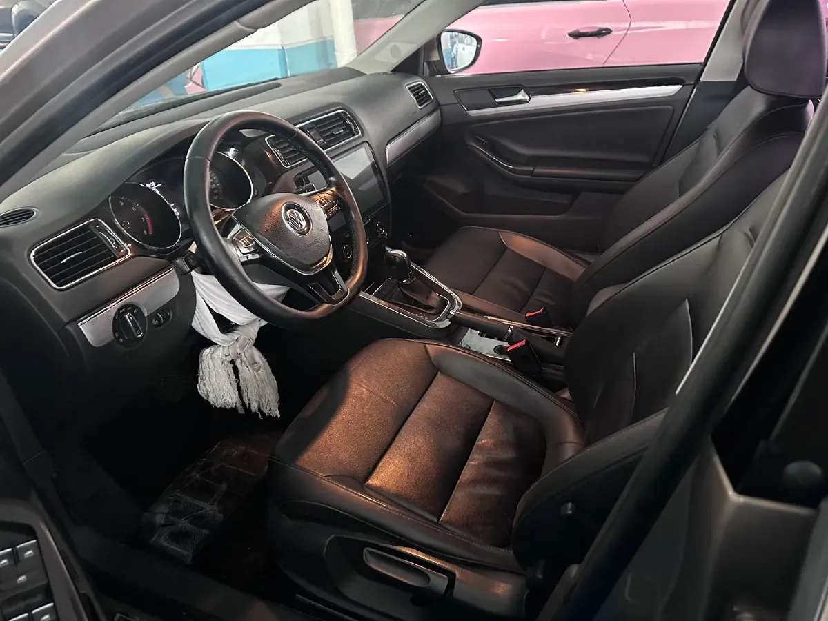 2017 Volkswagen Sagitar 1.2T 110HP L4 7DCT,autocango,china used car exporter,china ev exporter,chinese used car exporter,chinese used ev exporter