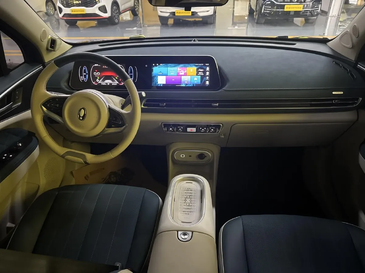 2023 Ora FunkyCat BEV 47.8KWH,autocango,china used car exporter,china ev exporter,chinese used car exporter,chinese used ev exporter