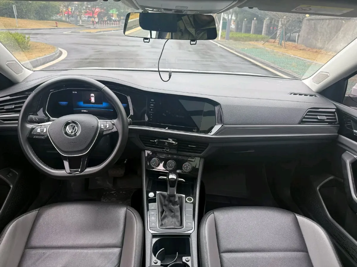 2021 Volkswagen Sagitar 1.4T 150HP L4 7DCT,autocango,china used car exporter,china ev exporter,chinese used car exporter,chinese used ev exporter