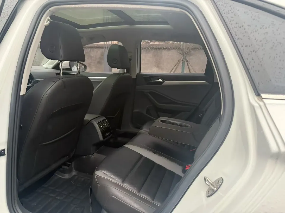 2021 Volkswagen Sagitar 1.4T 150HP L4 7DCT,autocango,china used car exporter,china ev exporter,chinese used car exporter,chinese used ev exporter
