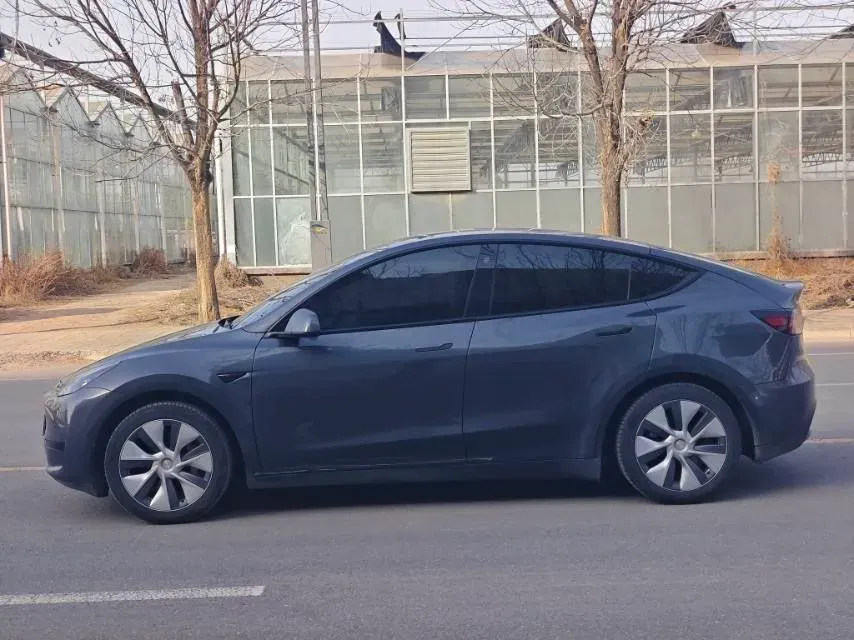 2022 Tesla Model Y BEV 60KWH,autocango,china used car exporter,china ev exporter,chinese used car exporter,chinese used ev exporter