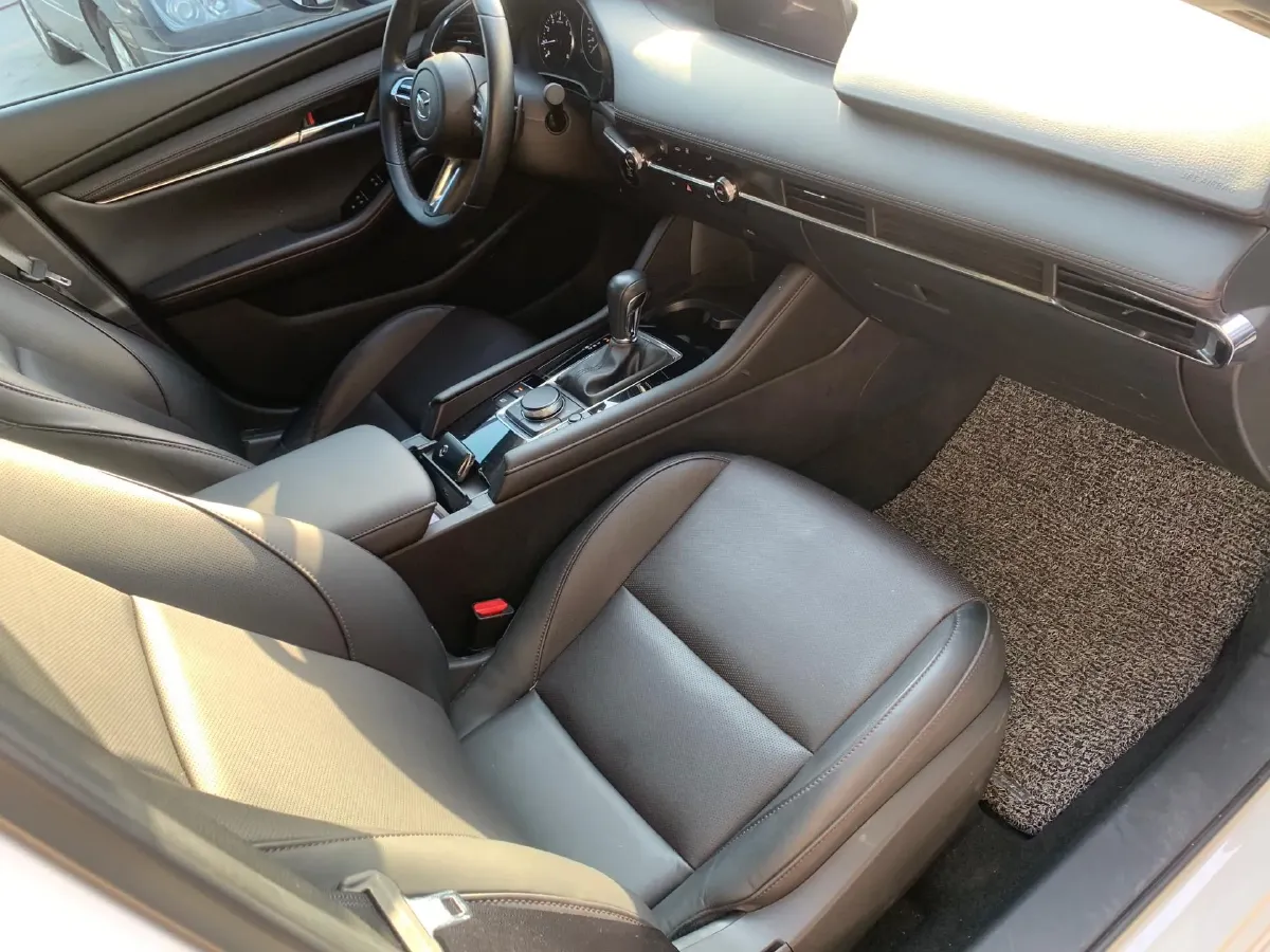 2021 Mazda 3 Axela 2.0L 158HP L4 6AT,autocango,china used car exporter,china ev exporter,chinese used car exporter,chinese used ev exporter