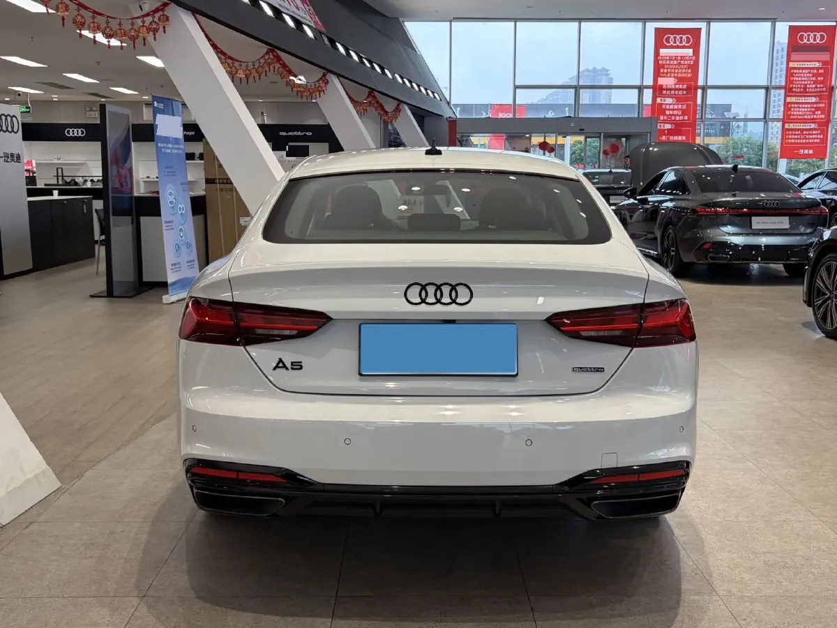 2024 Audi A5 2.0T 204HP L4 7DCT,autocango,china used car exporter,china ev exporter,chinese used car exporter,chinese used ev exporter