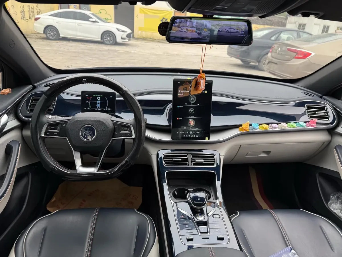 2021 Haval F7 1.5T 169HP L4 7DCT,autocango,china used car exporter,china ev exporter,chinese used car exporter,chinese used ev exporter