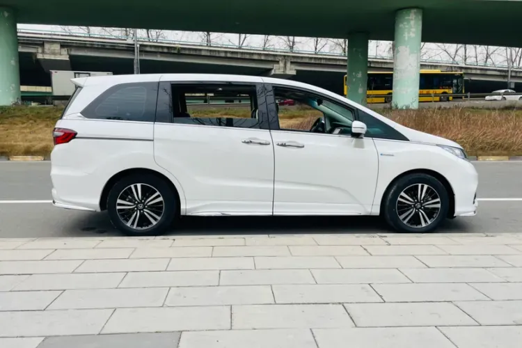 2021 Honda Odyssey 2.0L 146HP L4 E-CVT Hybrid,autocango,china used car exporter,china ev exporter,chinese used car exporter,chinese used ev exporter