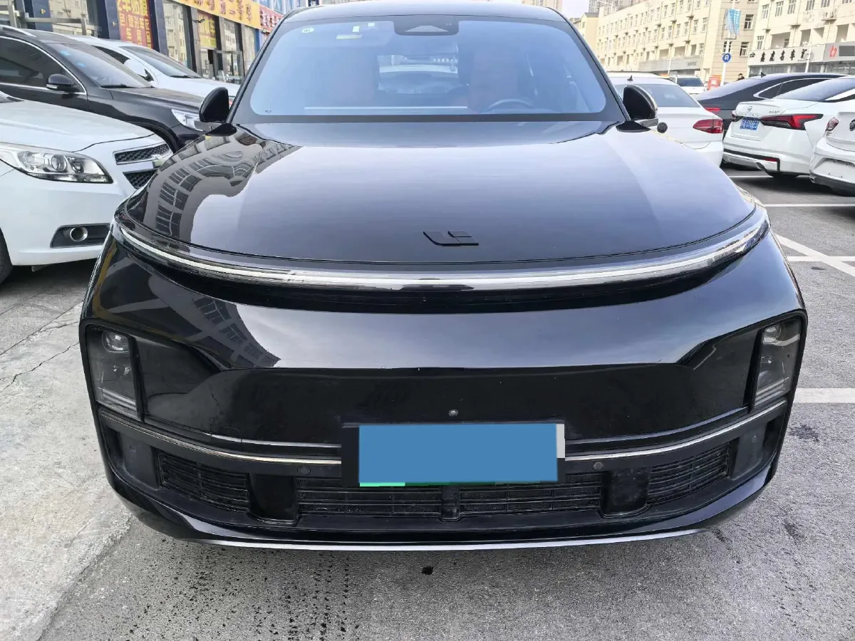 2023 Li L8 Range Extended 154HP REEV 40.9KWH,autocango,china used car exporter,china ev exporter,chinese used car exporter,chinese used ev exporter