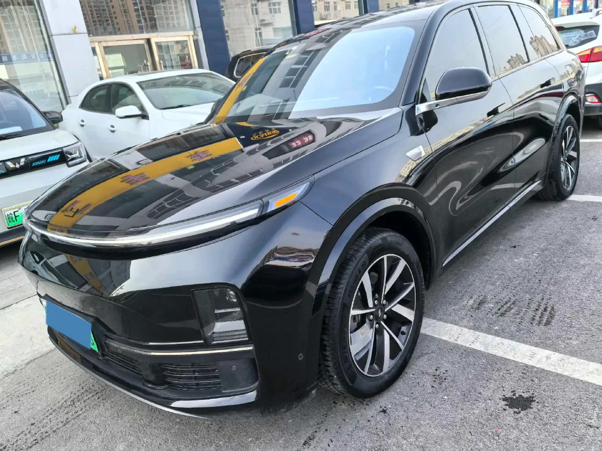 2023 Li L8 Range Extended 154HP REEV 40.9KWH,autocango,china used car exporter,china ev exporter,chinese used car exporter,chinese used ev exporter