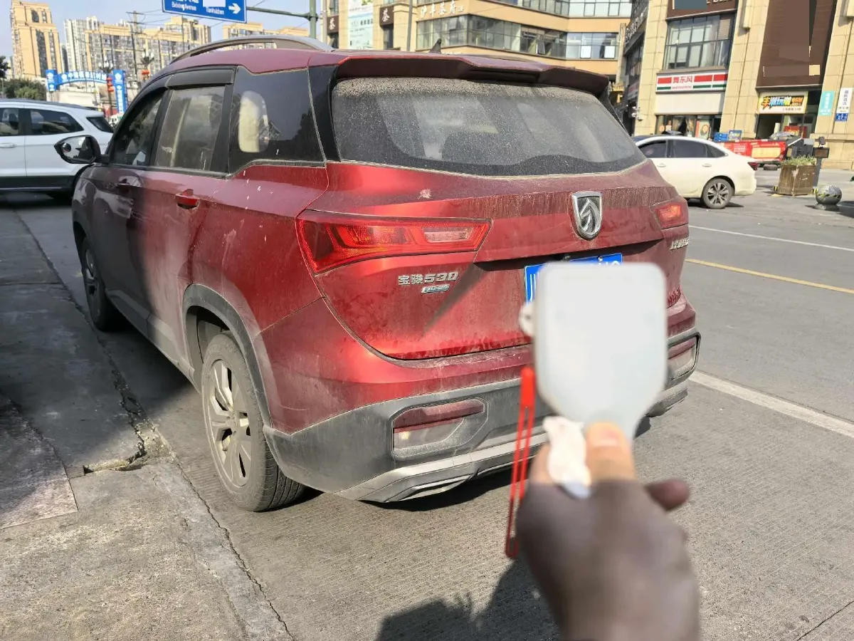 2020 BaoJun 530 1.5T 147HP L4 6MT,autocango,china used car exporter,china ev exporter,chinese used car exporter,chinese used ev exporter