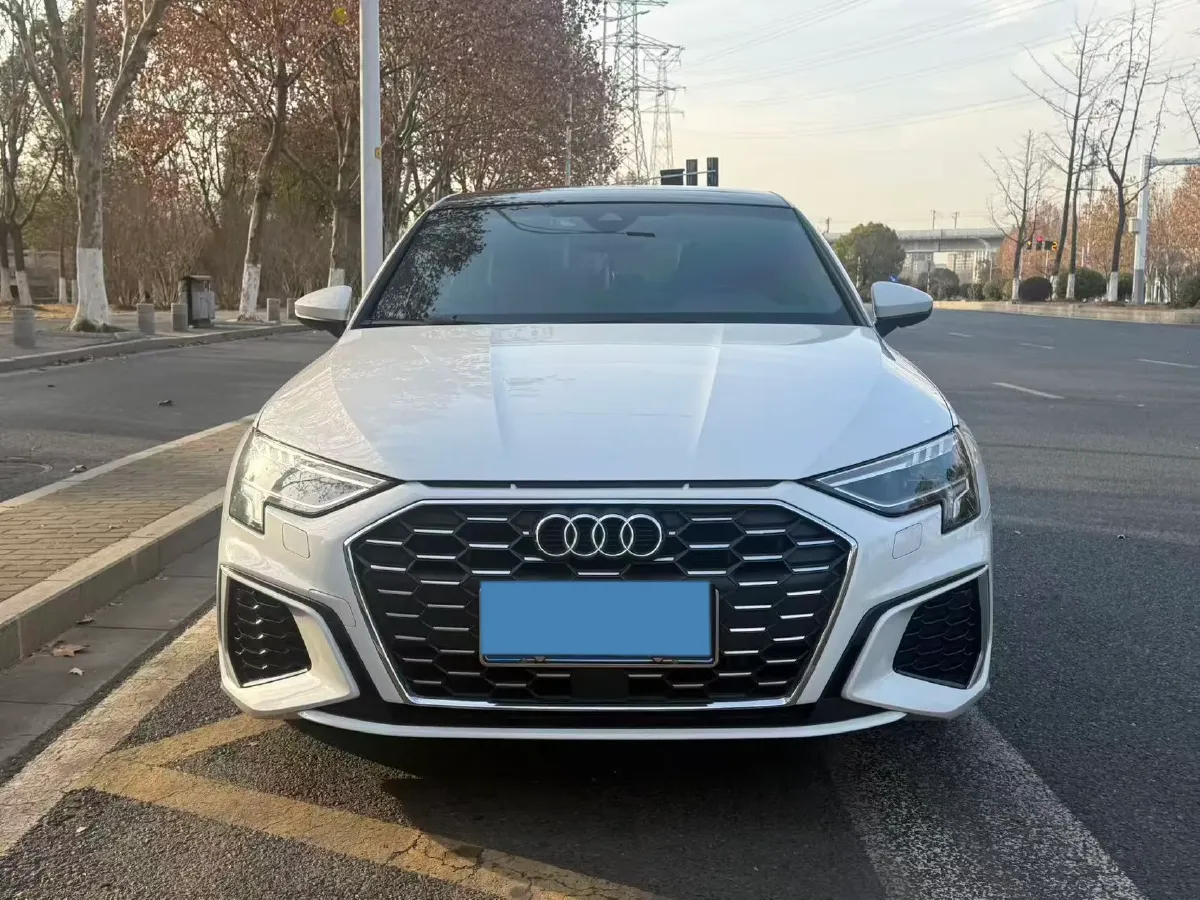 2022 Audi A3 1.4T 150HP L4 7DCT,autocango,china used car exporter,china ev exporter,chinese used car exporter,chinese used ev exporter