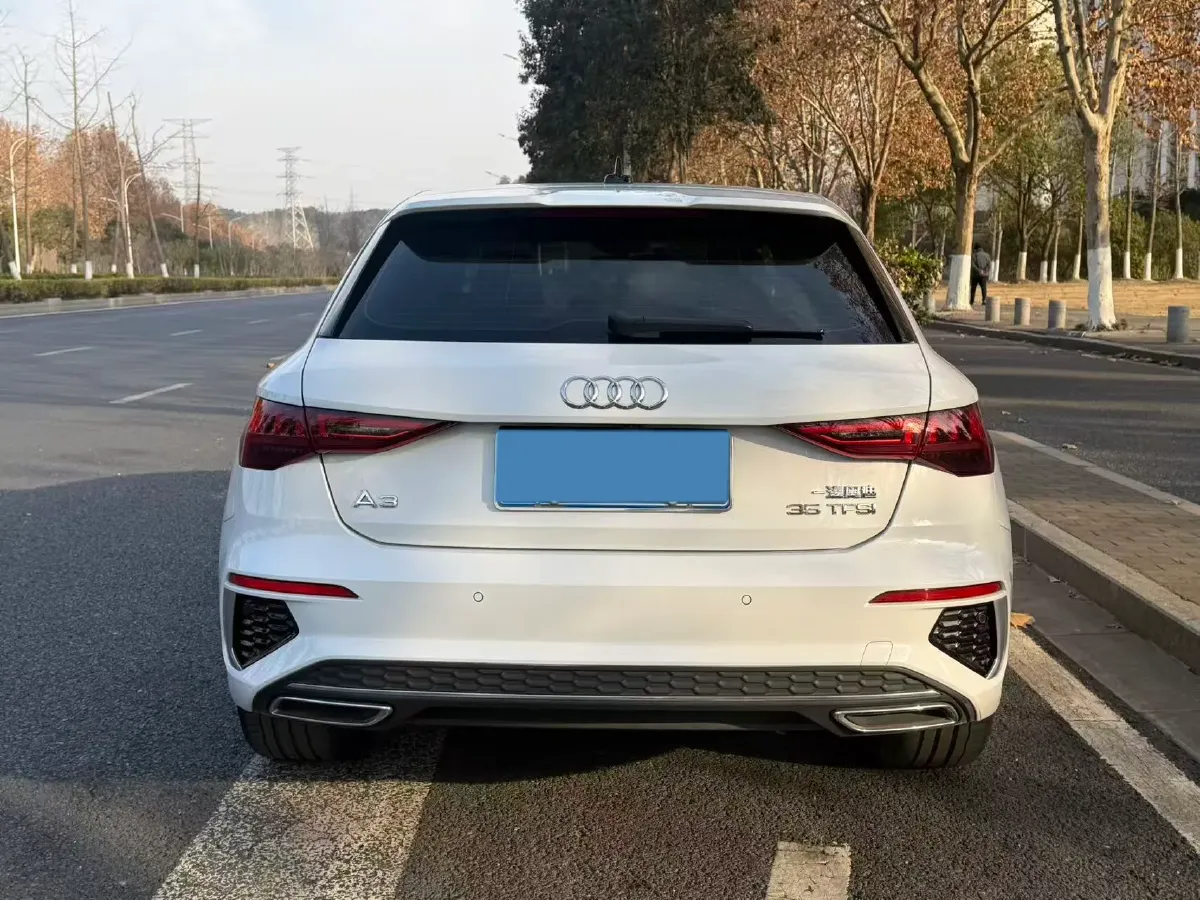2022 Audi A3 1.4T 150HP L4 7DCT,autocango,china used car exporter,china ev exporter,chinese used car exporter,chinese used ev exporter