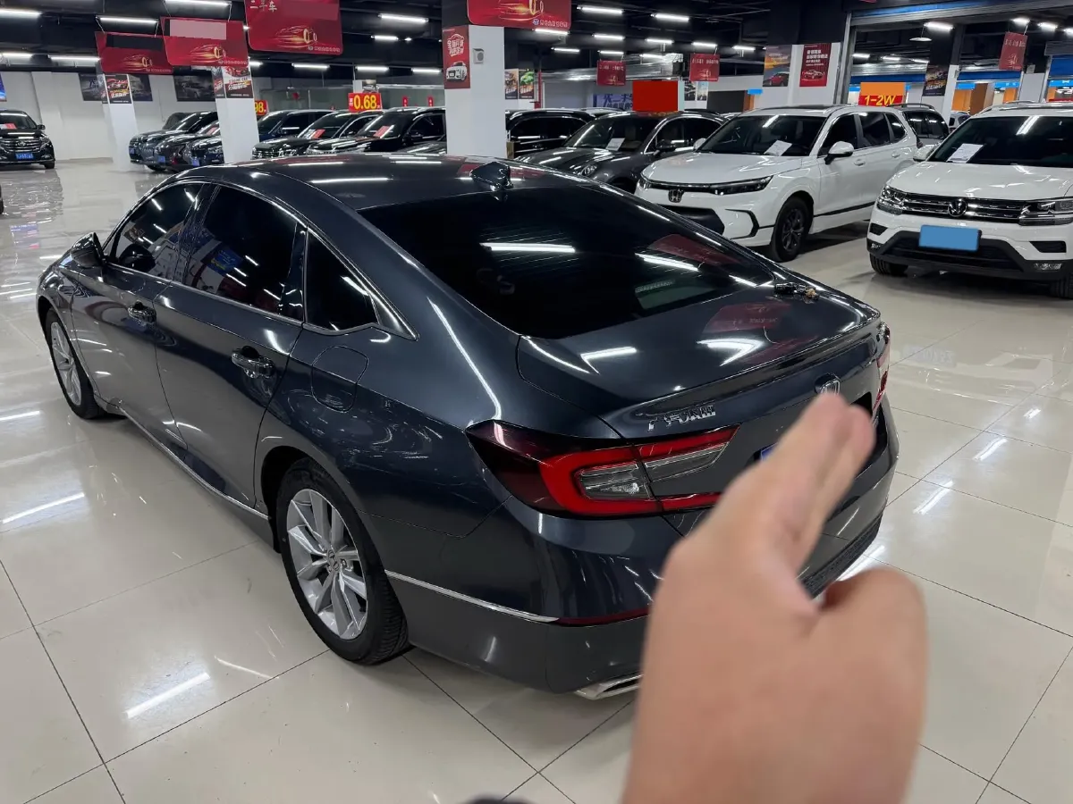 2022 Honda Accord 1.5T 194HP L4 CVT,autocango,china used car exporter,china ev exporter,chinese used car exporter,chinese used ev exporter