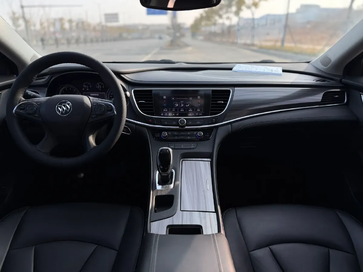 2019 Buick Larcosse 2.0T 241HP L4 9AT,autocango,china used car exporter,china ev exporter,chinese used car exporter,chinese used ev exporter