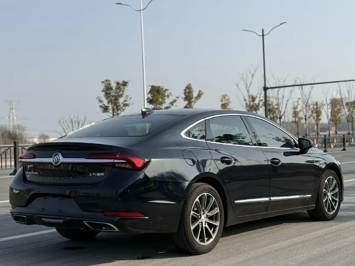 2019 Buick Larcosse 2.0T 241HP L4 9AT,autocango,china used car exporter,china ev exporter,chinese used car exporter,chinese used ev exporter