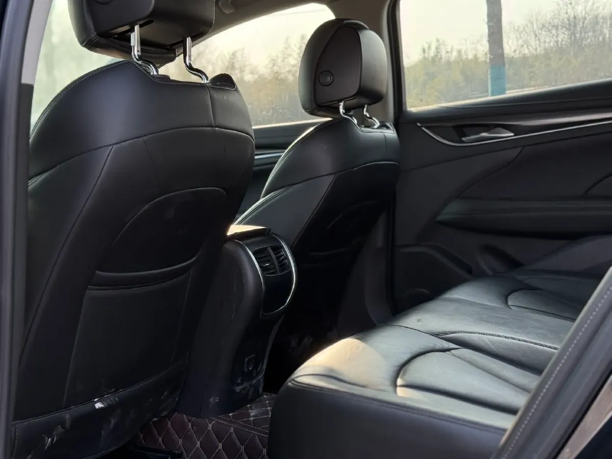 2019 Buick Larcosse 2.0T 241HP L4 9AT,autocango,china used car exporter,china ev exporter,chinese used car exporter,chinese used ev exporter