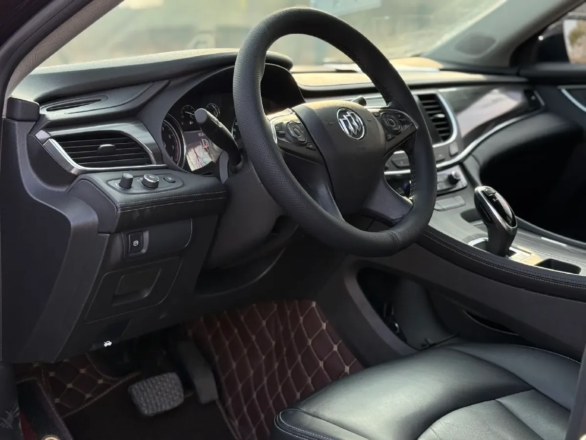 2019 Buick Larcosse 2.0T 241HP L4 9AT,autocango,china used car exporter,china ev exporter,chinese used car exporter,chinese used ev exporter