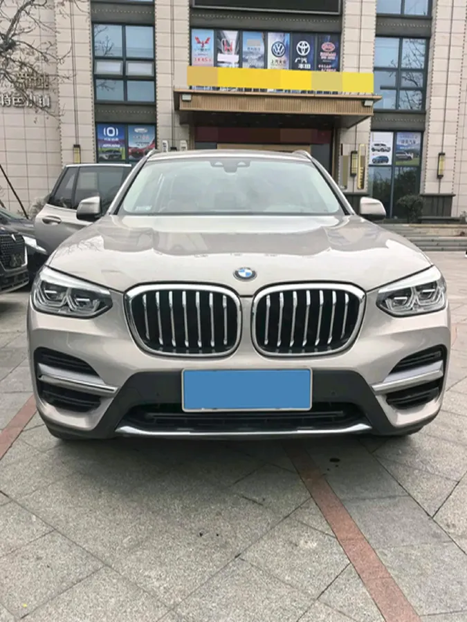 2021 BMW X3 2.0T 224HP L4 8AT,autocango,china used car exporter,china ev exporter,chinese used car exporter,chinese used ev exporter