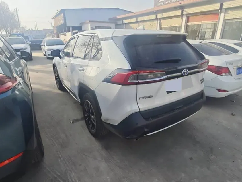 2021 Toyota Wildlander 2.5L 180HP L4 E-CVT PHEV 15.984KWH,autocango,china used car exporter,china ev exporter,chinese used car exporter,chinese used ev exporter