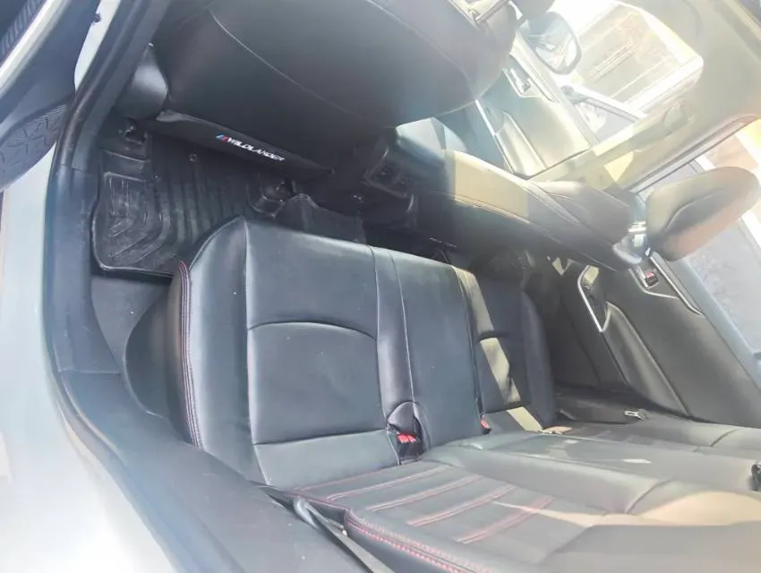 2021 Toyota Wildlander 2.5L 180HP L4 E-CVT PHEV 15.984KWH,autocango,china used car exporter,china ev exporter,chinese used car exporter,chinese used ev exporter