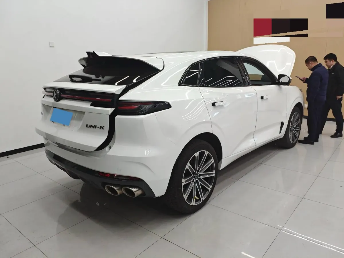 2021 ChangAn UNI-K 2.0T 233HP L4 8AT,autocango,china used car exporter,china ev exporter,chinese used car exporter,chinese used ev exporter