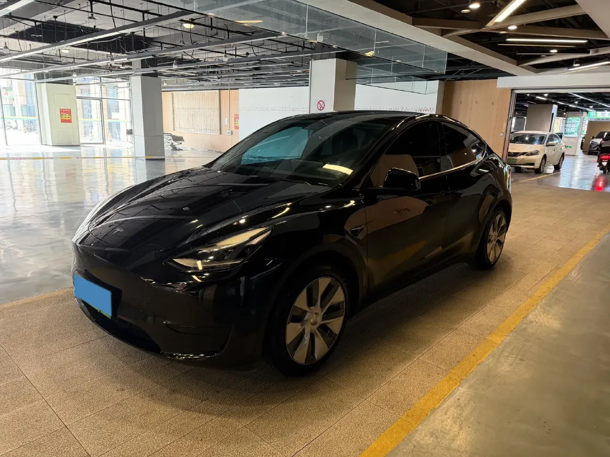 2022 Tesla Model Y BEV 60KWH,autocango,china used car exporter,china ev exporter,chinese used car exporter,chinese used ev exporter