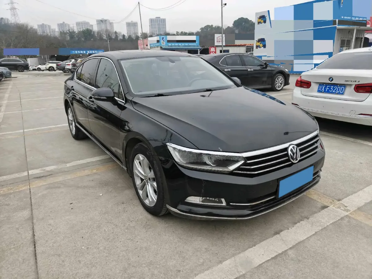 2019 Volkswagen Magotan 2.0T 186HP L4 7DCT,autocango,china used car exporter,china ev exporter,chinese used car exporter,chinese used ev exporter