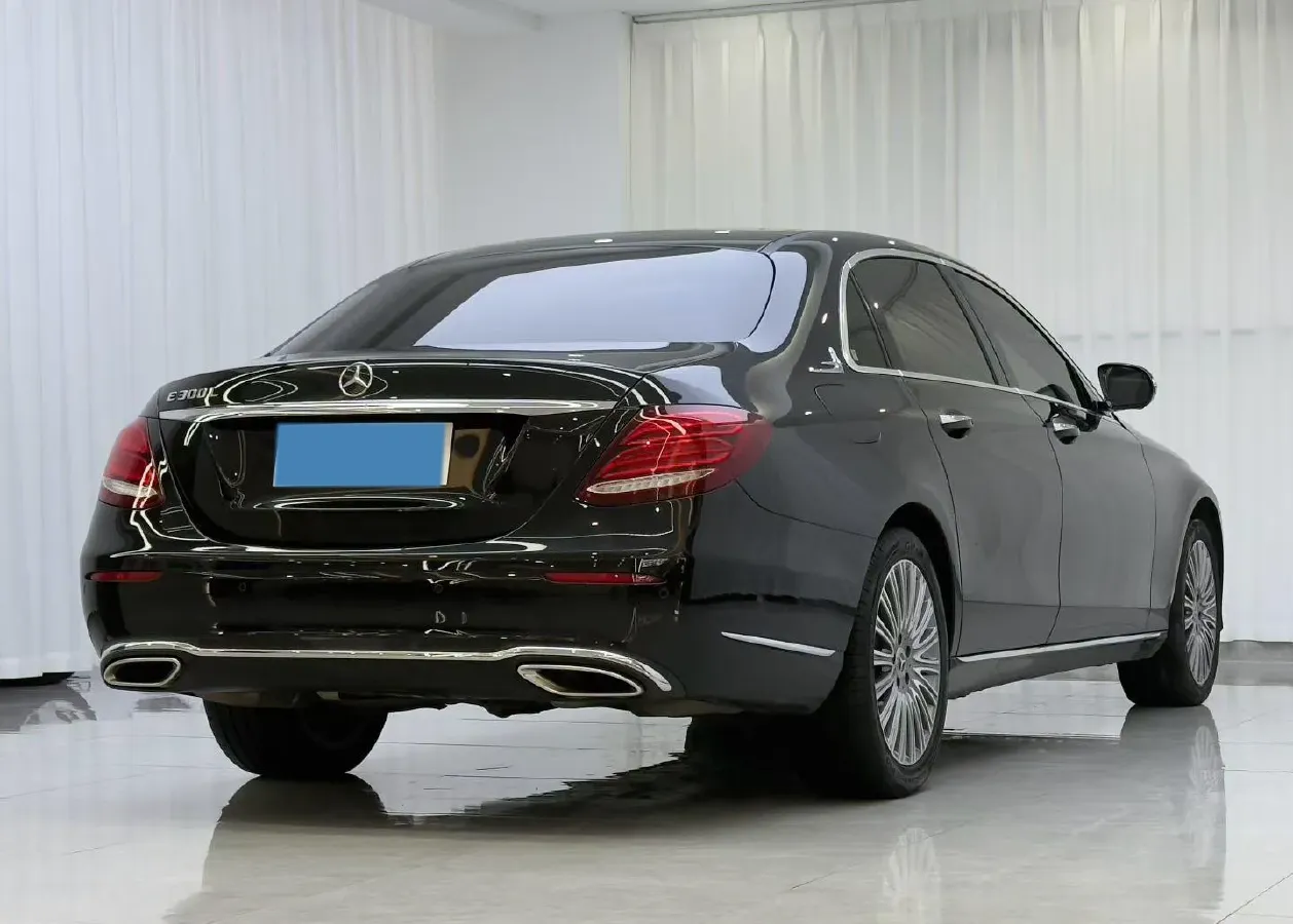 2020 Mercedes-Benz E Class 2.0T 258HP L4 9AT,autocango,china used car exporter,china ev exporter,chinese used car exporter,chinese used ev exporter