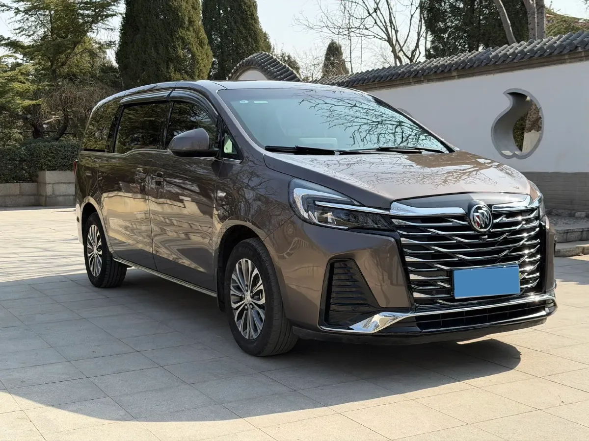 2023 Buick GL8 2.0T 237HP L4 9AT,autocango,china used car exporter,china ev exporter,chinese used car exporter,chinese used ev exporter