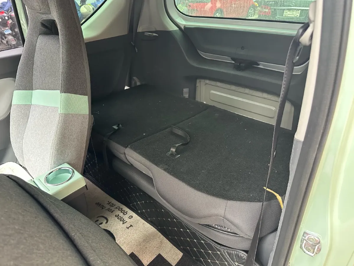 2021 WuLing HongGuang MINI EV BEV 13.9KWH,autocango,china used car exporter,china ev exporter,chinese used car exporter,chinese used ev exporter