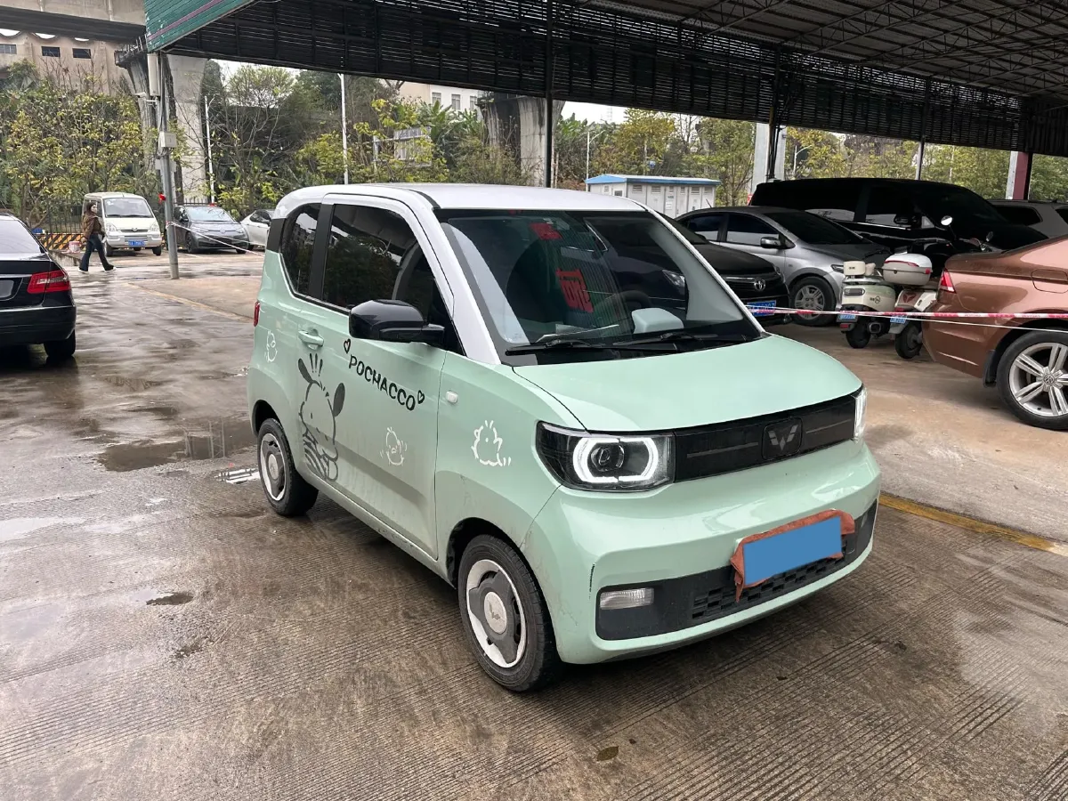 2021 WuLing HongGuang MINI EV BEV 13.9KWH,autocango,china used car exporter,china ev exporter,chinese used car exporter,chinese used ev exporter