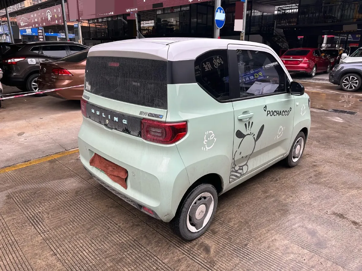 2021 WuLing HongGuang MINI EV BEV 13.9KWH,autocango,china used car exporter,china ev exporter,chinese used car exporter,chinese used ev exporter