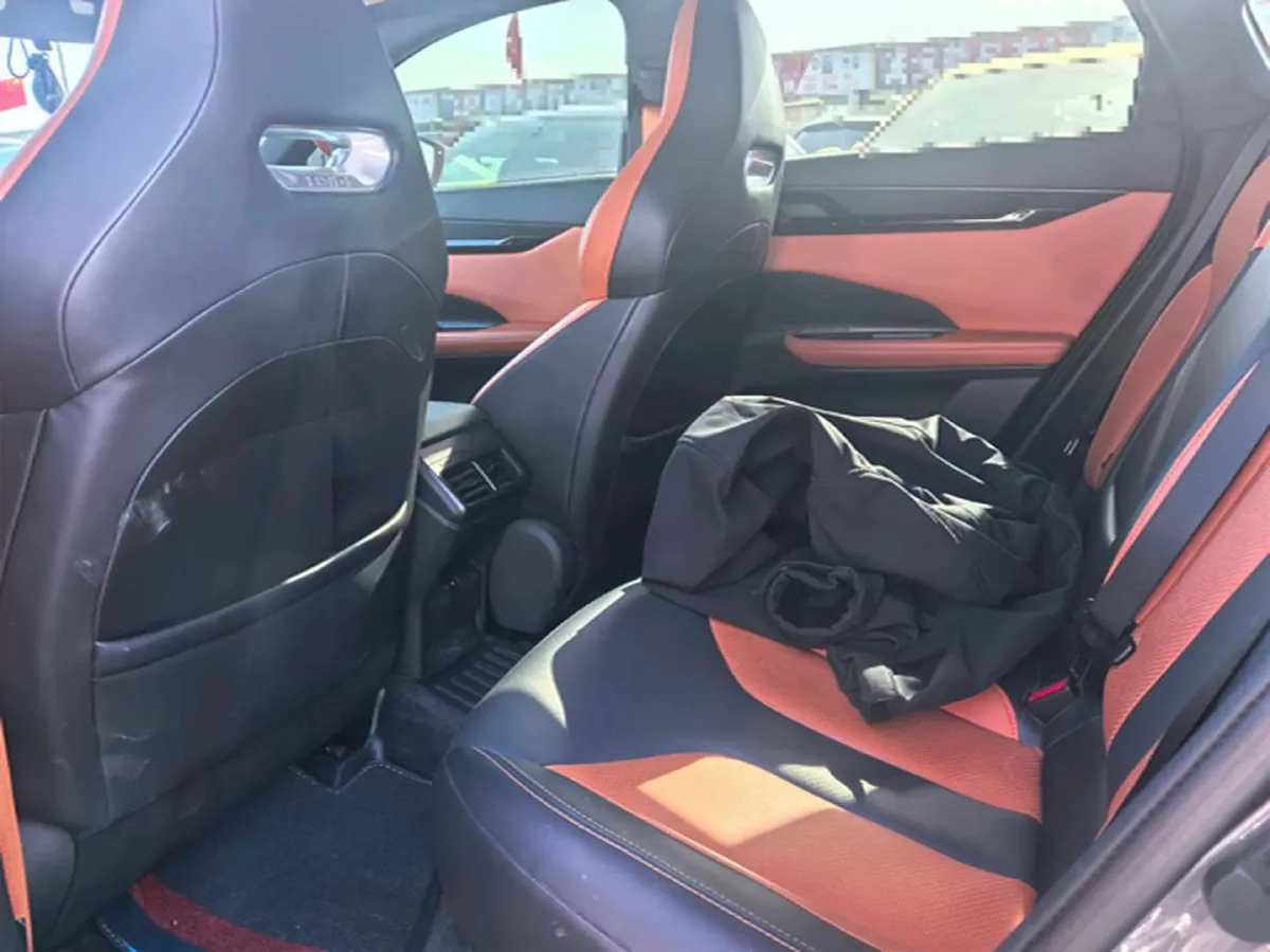 2023 ChangAn UNI-V 1.5T 188HP L4 7DCT,autocango,china used car exporter,china ev exporter,chinese used car exporter,chinese used ev exporter