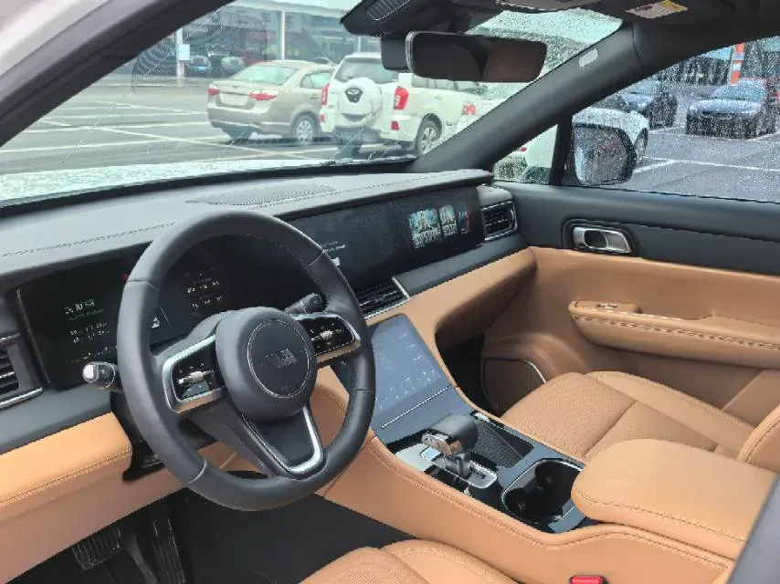 2021 Li ONE Range Extended 131HP REEV 40.5KWH,autocango,china used car exporter,china ev exporter,chinese used car exporter,chinese used ev exporter