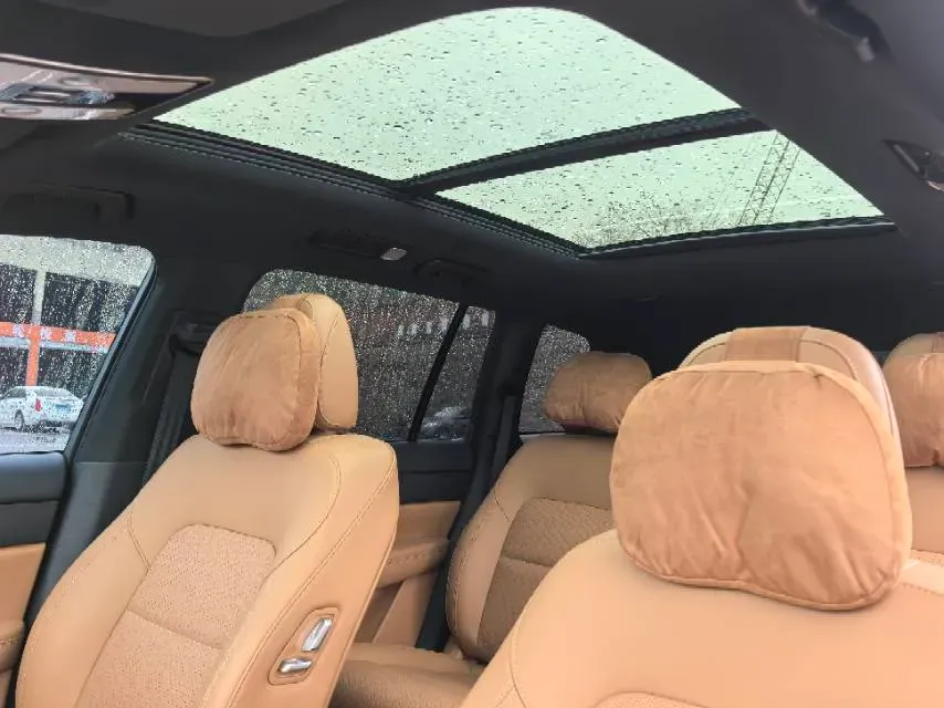 2021 Li ONE Range Extended 131HP REEV 40.5KWH,autocango,china used car exporter,china ev exporter,chinese used car exporter,chinese used ev exporter