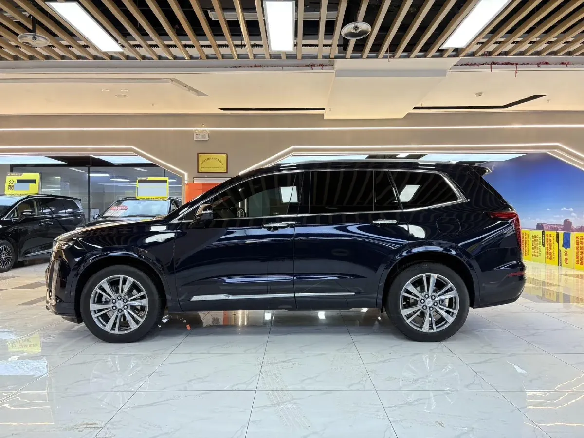 2021 Cadillac XT6 2.0T 237HP L4 9AT,autocango,china used car exporter,china ev exporter,chinese used car exporter,chinese used ev exporter