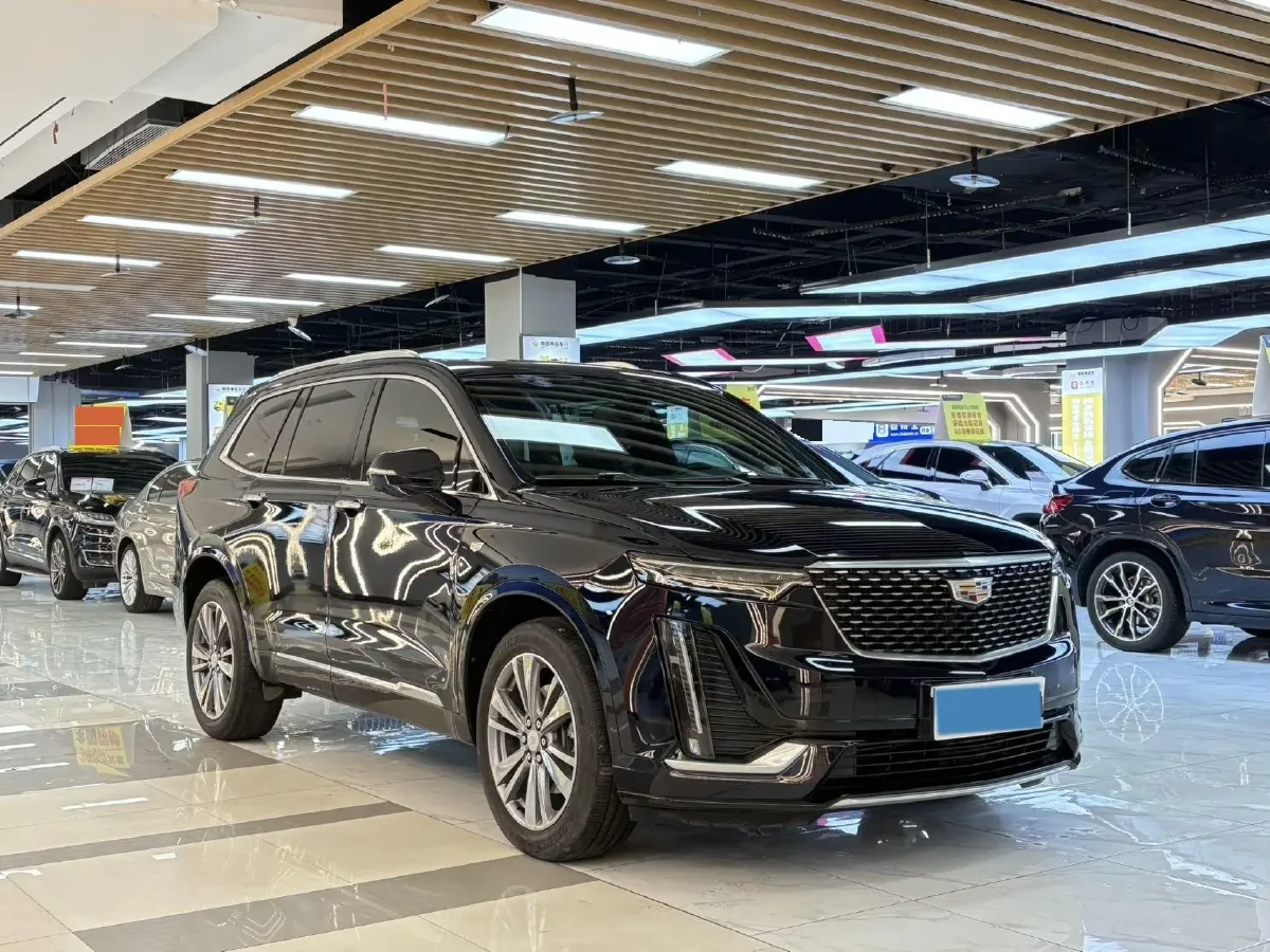 2021 Cadillac XT6 2.0T 237HP L4 9AT,autocango,china used car exporter,china ev exporter,chinese used car exporter,chinese used ev exporter