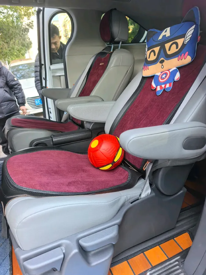 2023 Toyota Granvia 2.5L 189HP L4 E-CVT Hybrid,autocango,china used car exporter,china ev exporter,chinese used car exporter,chinese used ev exporter