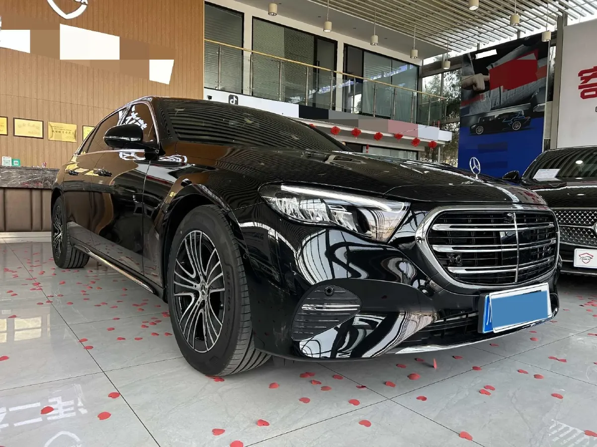 2025 Mercedes-Benz E Class 2.0T 204HP L4 9AT,autocango,china used car exporter,china ev exporter,chinese used car exporter,chinese used ev exporter