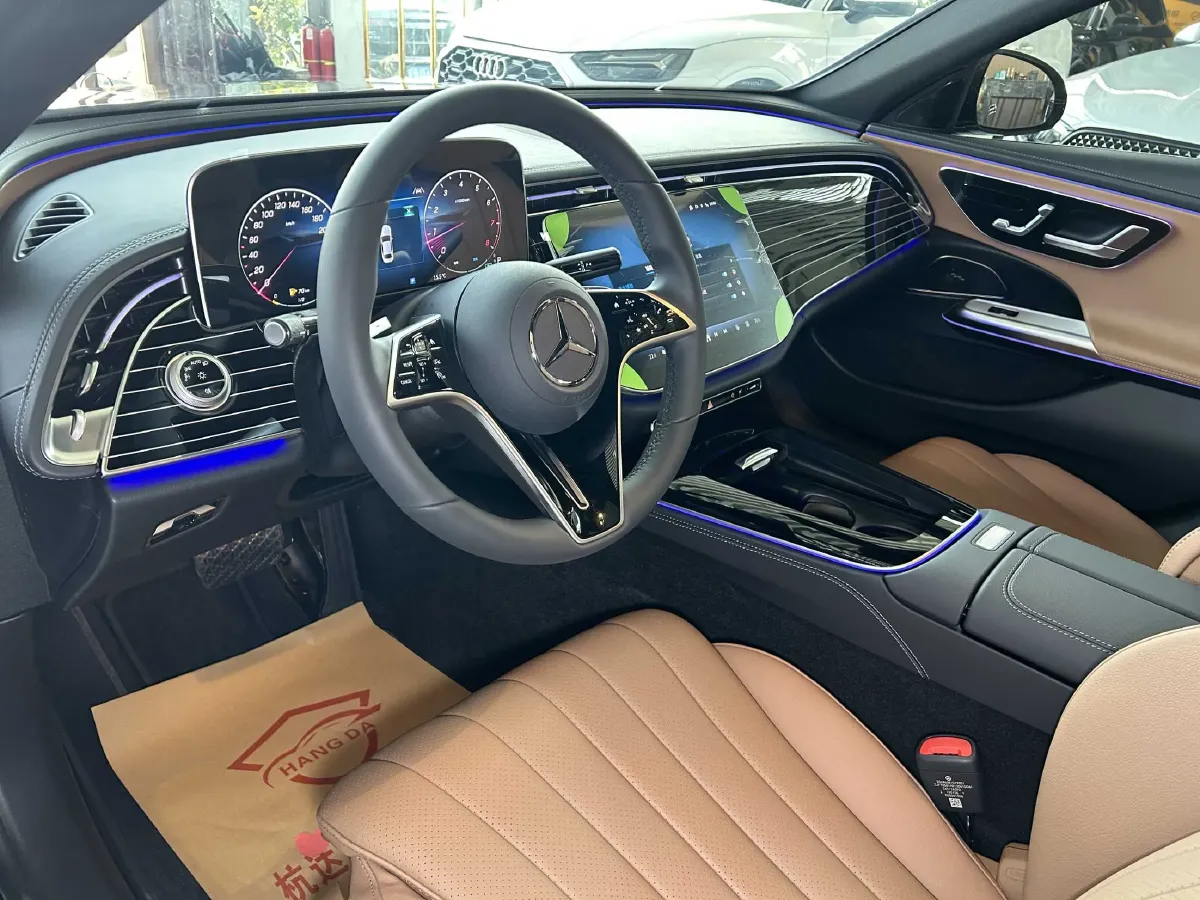 2025 Mercedes-Benz E Class 2.0T 204HP L4 9AT,autocango,china used car exporter,china ev exporter,chinese used car exporter,chinese used ev exporter