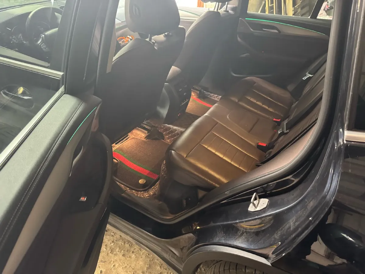 2020 Volvo XC60 2.0T 254HP L4 8AT,autocango,china used car exporter,china ev exporter,chinese used car exporter,chinese used ev exporter