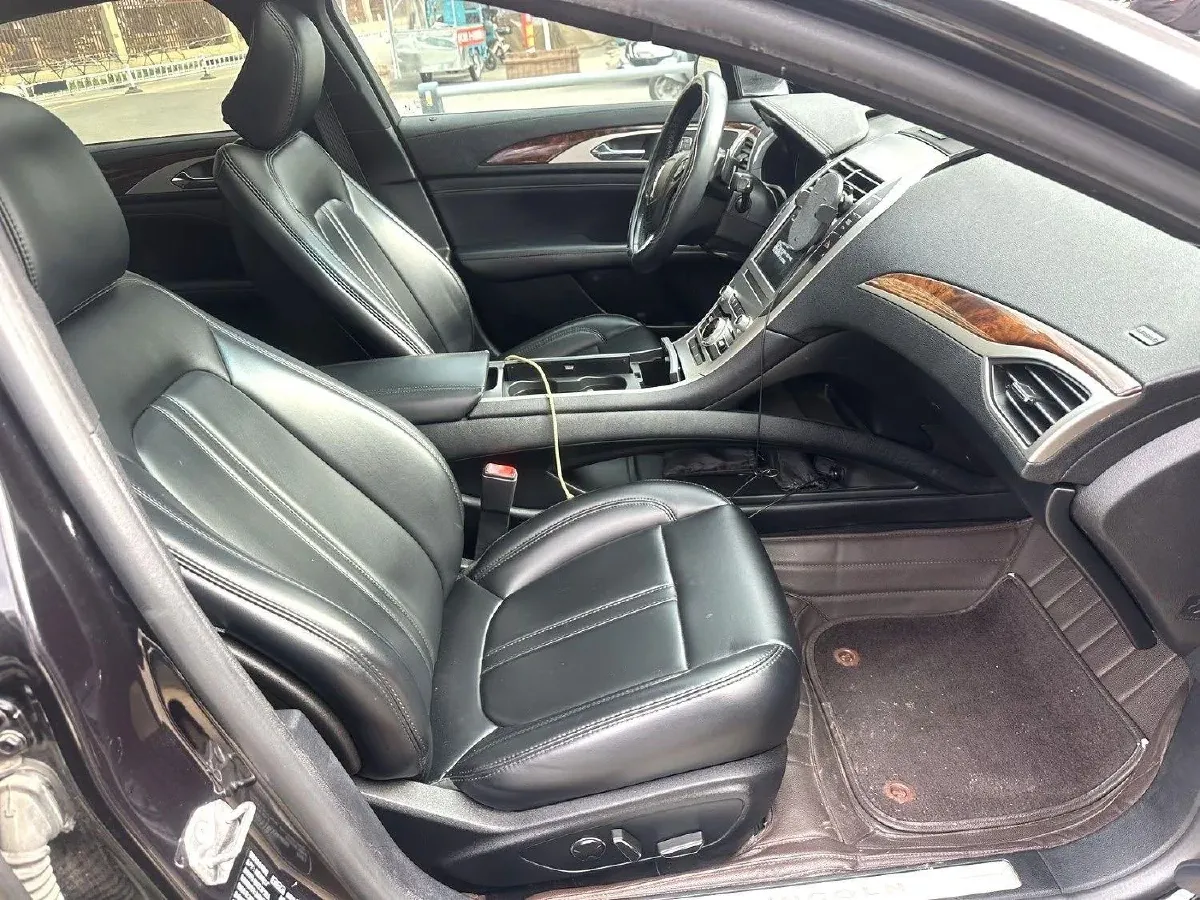 2019 BMW X2 1.5T 140HP L3 7DCT,autocango,china used car exporter,china ev exporter,chinese used car exporter,chinese used ev exporter