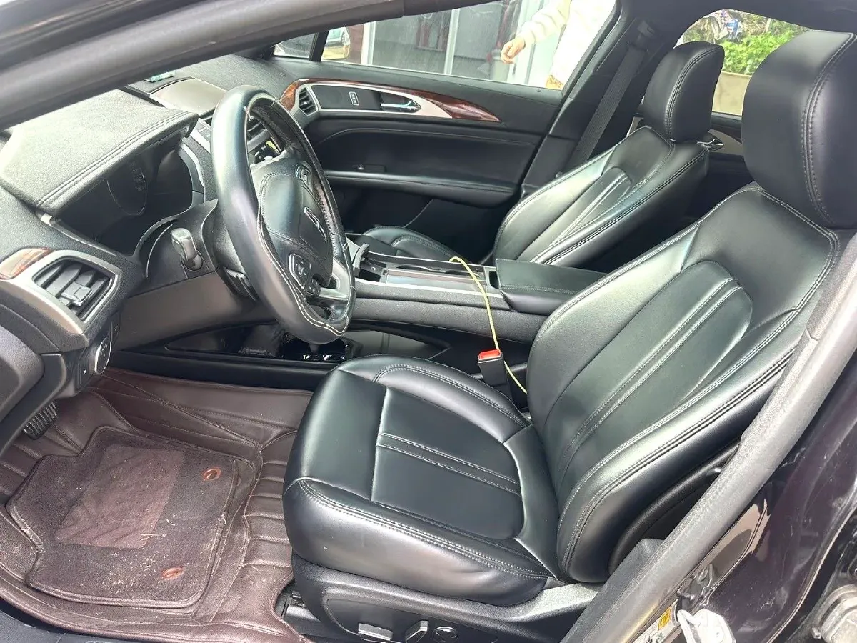 2019 BMW X2 1.5T 140HP L3 7DCT,autocango,china used car exporter,china ev exporter,chinese used car exporter,chinese used ev exporter