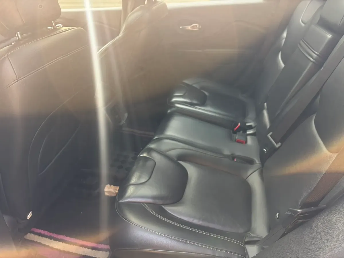 2017 Jeep Cherokee 2.0L 155HP L4 9AT,autocango,china used car exporter,china ev exporter,chinese used car exporter,chinese used ev exporter