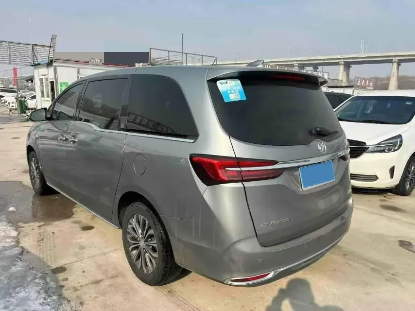 2022 Buick GL8 2.0T 237HP L4 9AT,autocango,china used car exporter,china ev exporter,chinese used car exporter,chinese used ev exporter