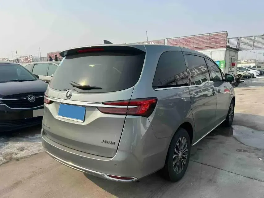 2022 Buick GL8 2.0T 237HP L4 9AT,autocango,china used car exporter,china ev exporter,chinese used car exporter,chinese used ev exporter