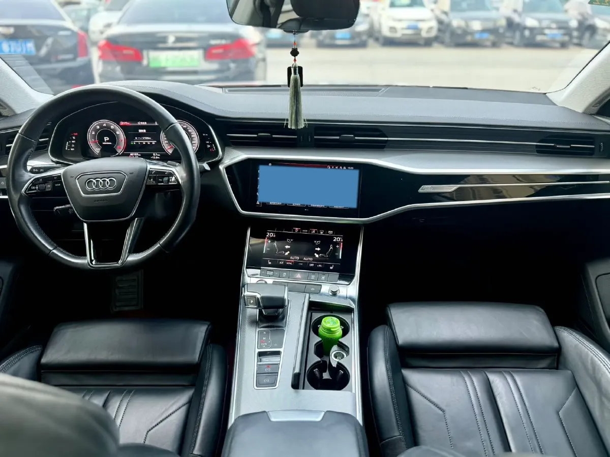 2021 Audi A7 2.0T 245HP L4 7DCT,autocango,china used car exporter,china ev exporter,chinese used car exporter,chinese used ev exporter