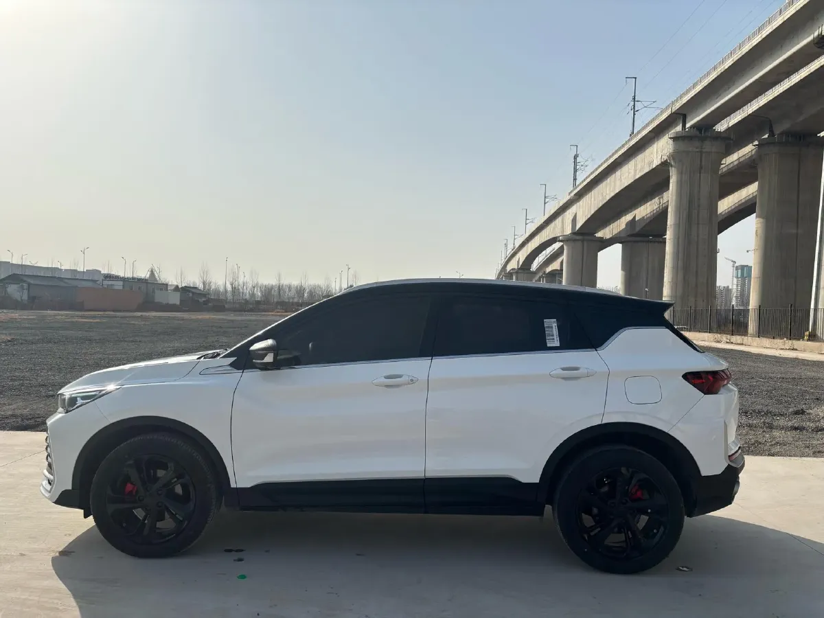 2025 Geely Coolray 1.5T 181HP L4 7DCT,autocango,china used car exporter,china ev exporter,chinese used car exporter,chinese used ev exporter