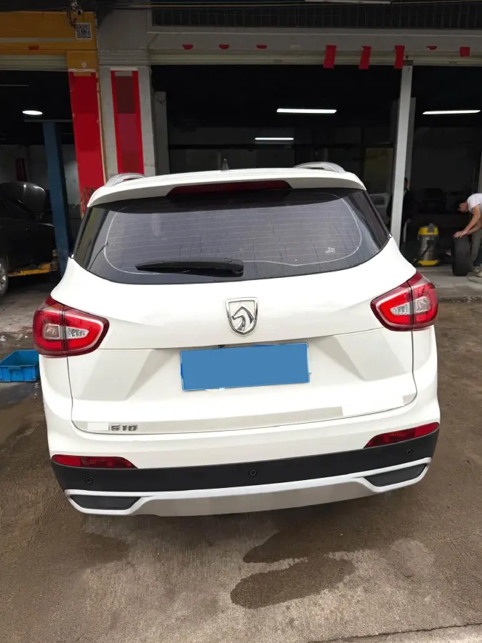 2017 BaoJun 510 1.5L 112HP L4 6MT,autocango,china used car exporter,china ev exporter,chinese used car exporter,chinese used ev exporter